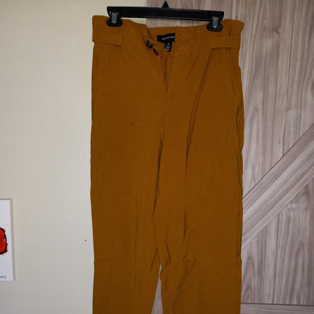 Trousers size 6 mustard yellow